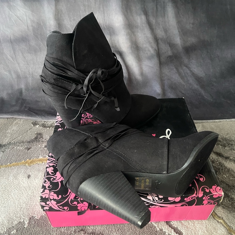 Booties!!! Suede booties